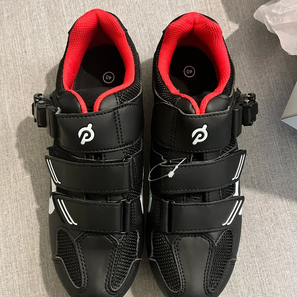 NEW Peloton Spin Shoes